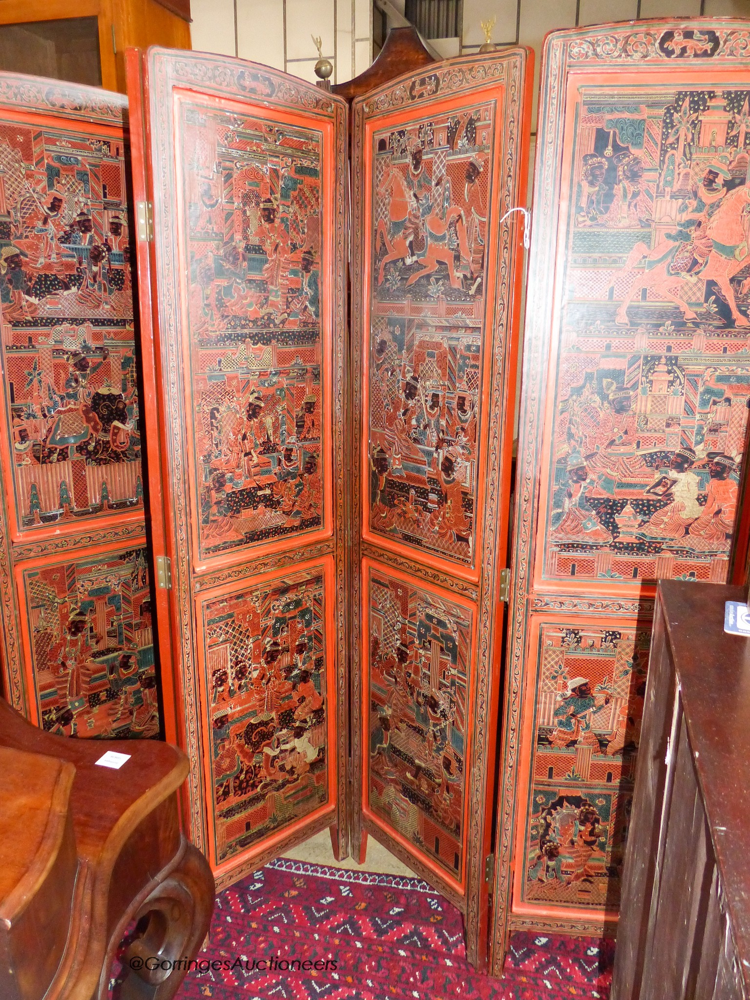 A lacquered five-fold screen, each panel is W-45, H-186cm.